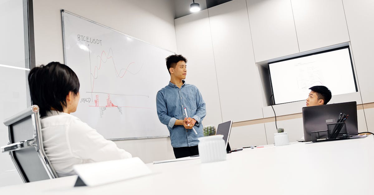 如何营造一个公平竞争的游戏社区？