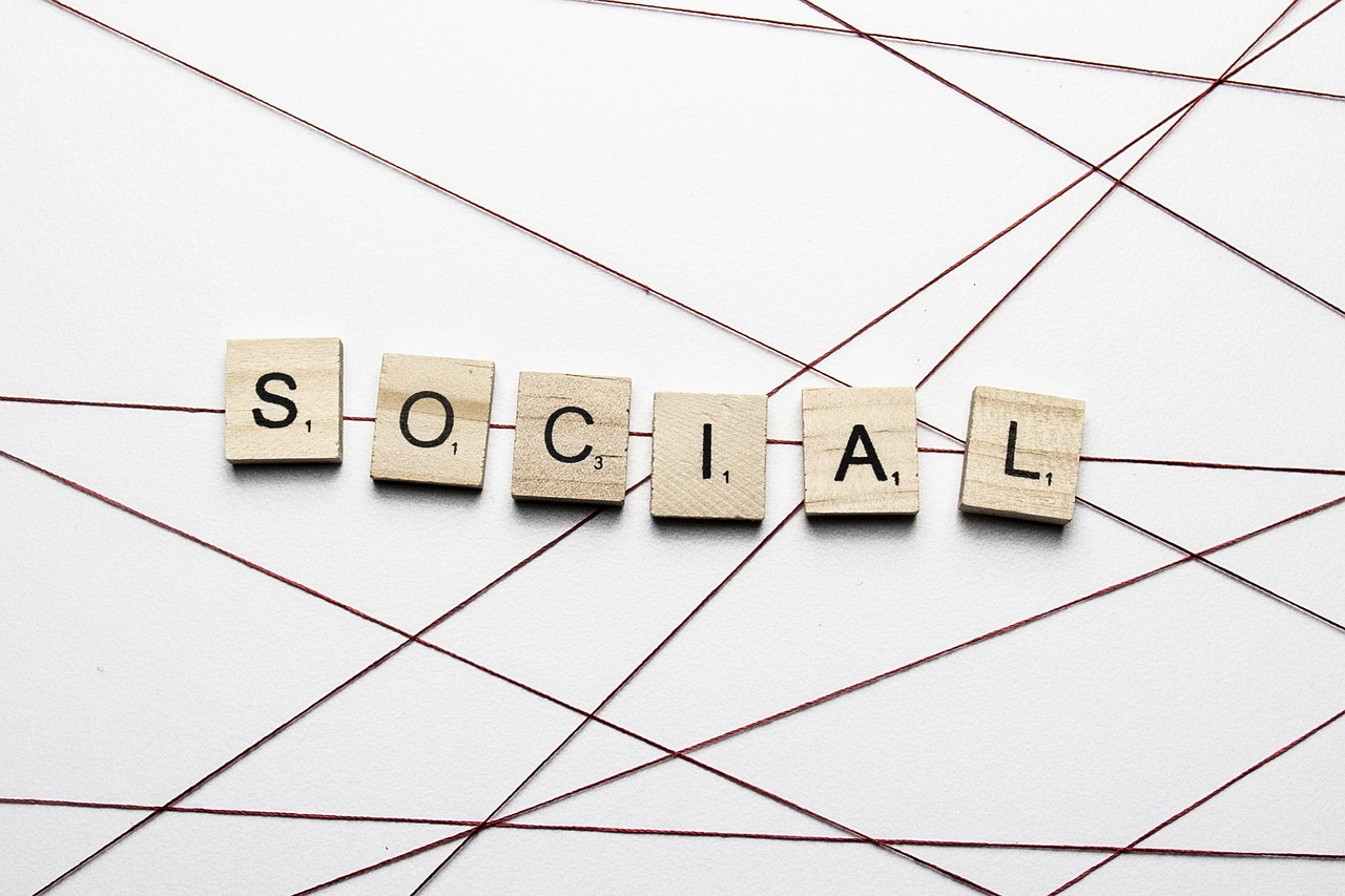 腾讯云账号代实名实名账号：海信云app详情下载教程