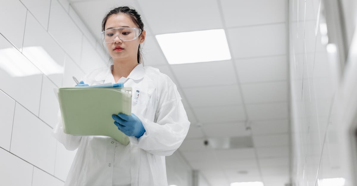 香烟包装和广告诱导 