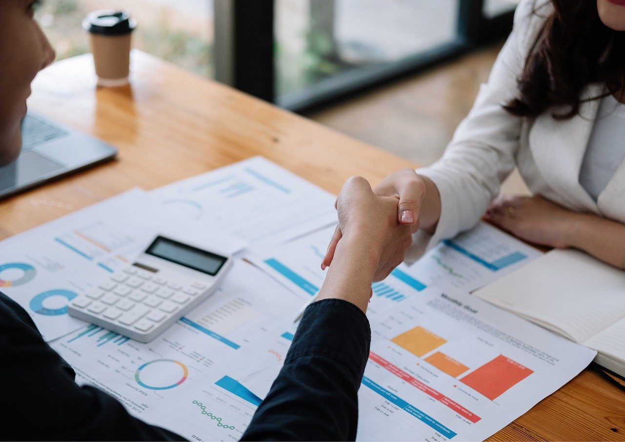 技术支持是否有影响游戏官方体验的经济约束力